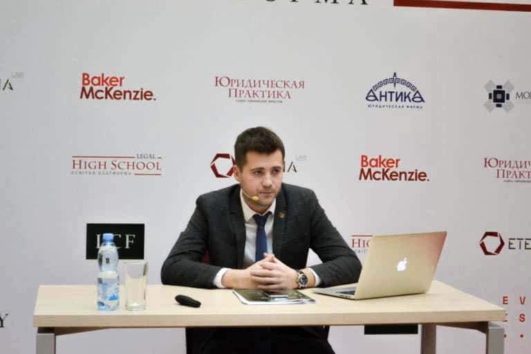 "Довести "цифрові" злочини в нашій країні практично неможливо", - вважає Олександр Тананакін, адвокат АО Barristers