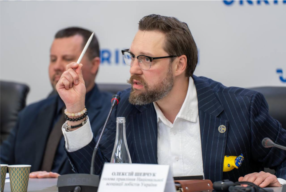 Україні потрібен центр підготовки фахівців для МКС як елемент міжнародної суб’єктності — коментар Олексія Шевчука