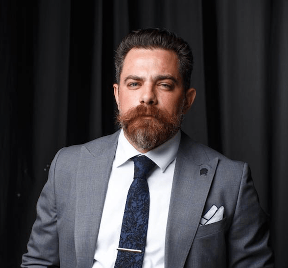 Апеляційний суд Одеської області задовольнив апеляційну скаргу адвоката та партнера АО «BARRISTERS» Пономаренко Д. В. та скасував вирок Білгород-Дністровського міськрайонного суду Одеської області , яким було засудженно обвинувачуваного до довічного позбавлення волі .